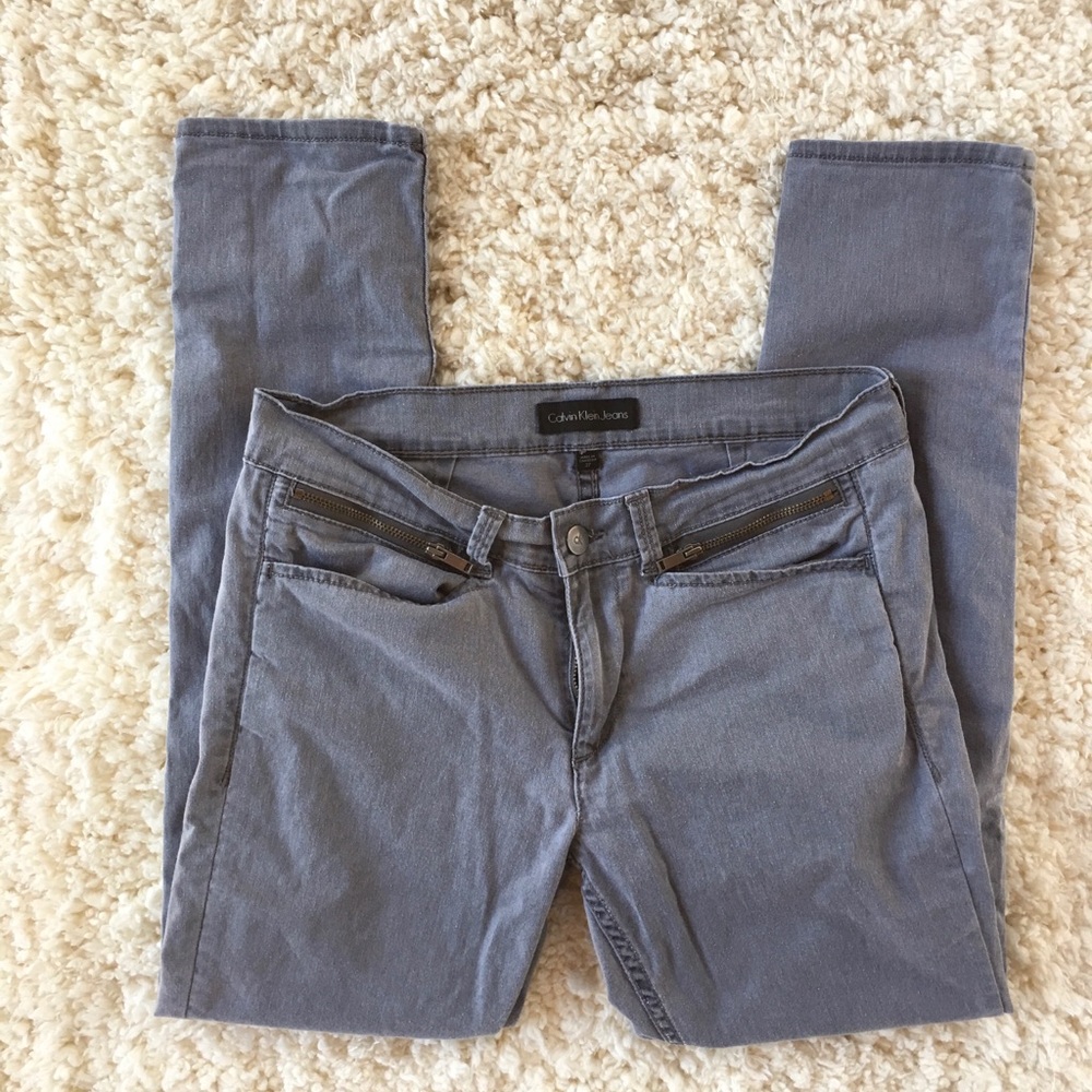 Calvin Klein skinny trouser pant.